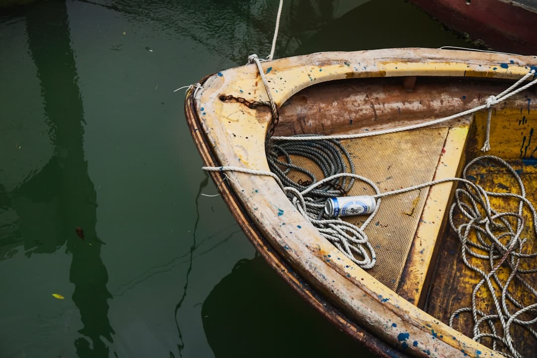 découvrez l'univers fascinant des bateaux playmobil ! offrez à vos enfants des heures d'aventure sur l'eau avec des ensembles ludiques et créatifs, parfaits pour stimuler leur imagination et leur jeu de rôle. plongez dans l'amusement avec playmobil !