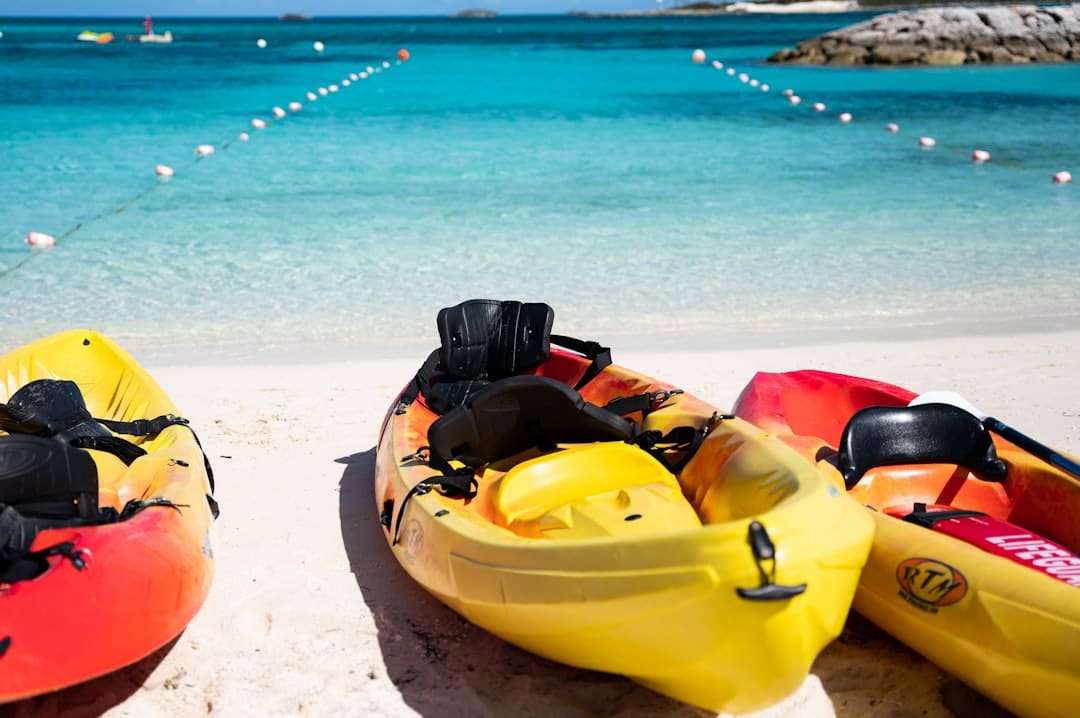 découvrez notre service de location de bateaux qui vous permet d'explorer des destinations magnifiques. que ce soit pour une journée de pêche, une excursion en famille ou une aventure entre amis, nous avons le bateau parfait pour vous. réservez dès maintenant et vivez des moments inoubliables sur l'eau !