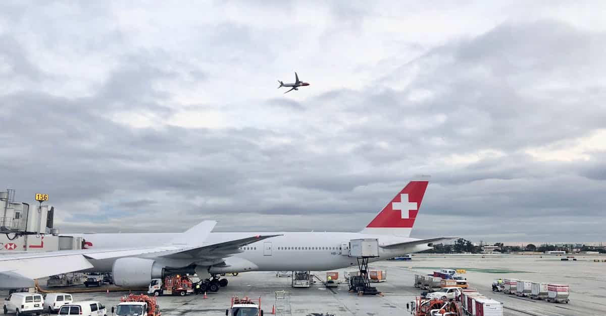 découvrez le monde fascinant des avions cargo, ces géants des airs conçus pour transporter des marchandises à travers le globe. apprenez-en davantage sur leurs capacités, leur technologie de pointe et leur rôle essentiel dans le commerce international.