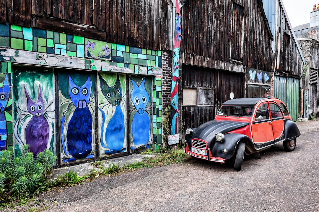 découvrez l'univers de citroën, marque emblématique française alliant innovation, confort et design. explorez nos modèles de voitures, nos technologies avancées et notre engagement pour une mobilité durable. rejoignez la communauté des passionnés de citroën aujourd'hui !