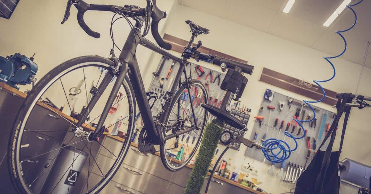 découvrez notre boutique de vélos, votre destination privilégiée pour l'achat de vélos de qualité, d'accessoires et de services d'entretien. que vous soyez débutant ou cycliste expérimenté, nous avons tout ce qu'il faut pour vous accompagner dans vos aventures à deux roues.