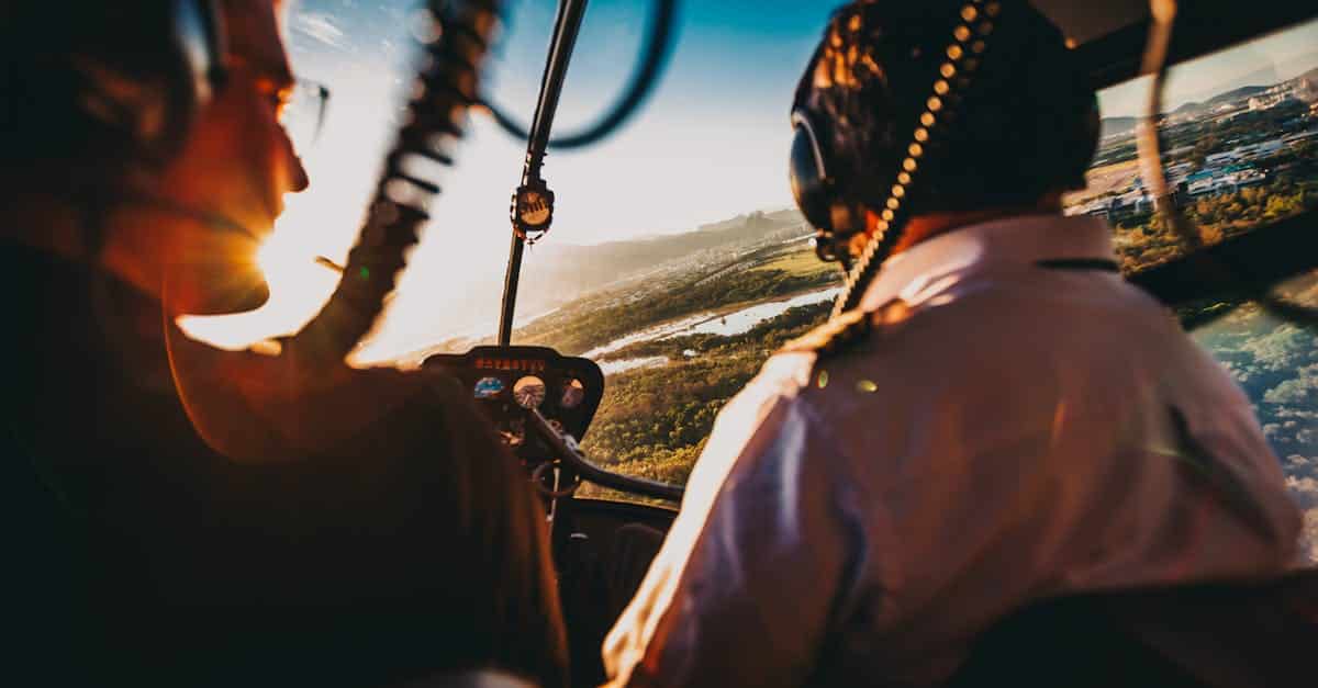 découvrez le monde des pilotes : leur formation, les compétences requises et les différents types d'aviation. explorez les défis et les récompenses d'une carrière passionnante dans l'aviation.